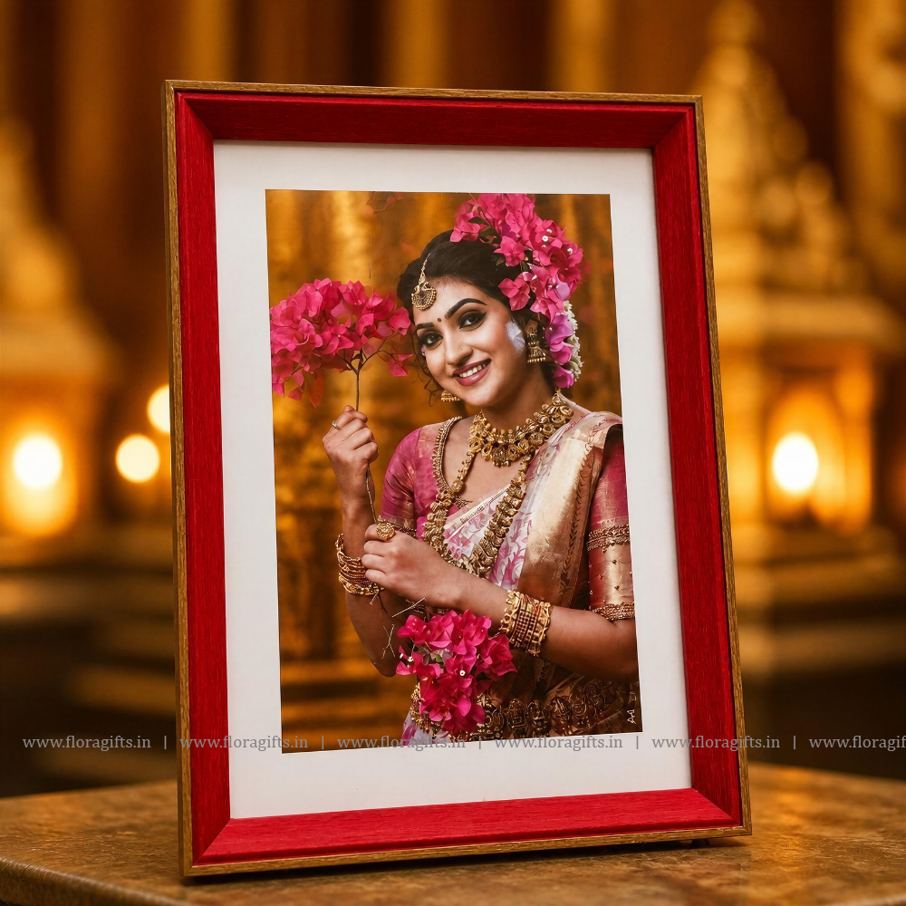 The Royal Crimson Dual-Tone Frame, A4