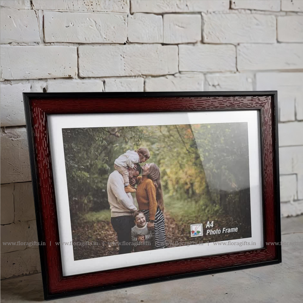 Classic Photo Frame