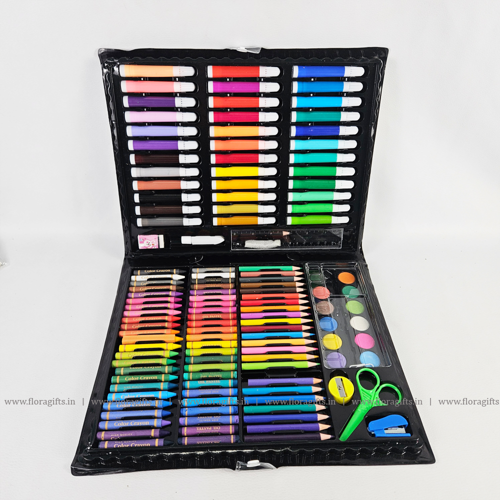 150 Piece Art Set